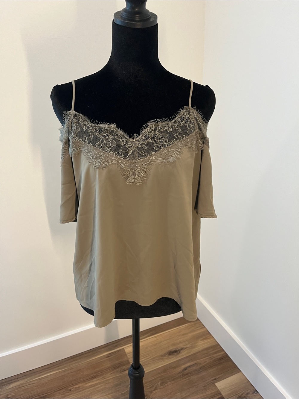 miami Olive Cold-Shoulder Lace-Trim Cami